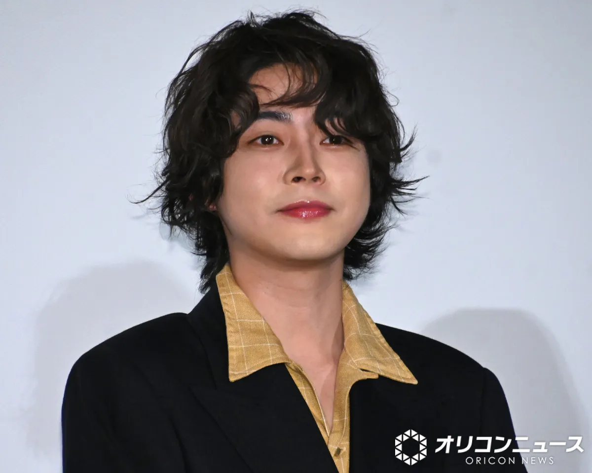 倉悠貴、役作りで4ヶ月特訓した“大道芸”に共演者も驚き「ジャグリングしながらセリフを覚えるように」