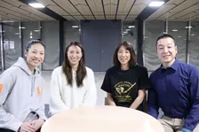 小谷実可子、チームメンバーと2025年を振り返る「今まで生きてきた中で一番幸せでした！」【連載14回目】