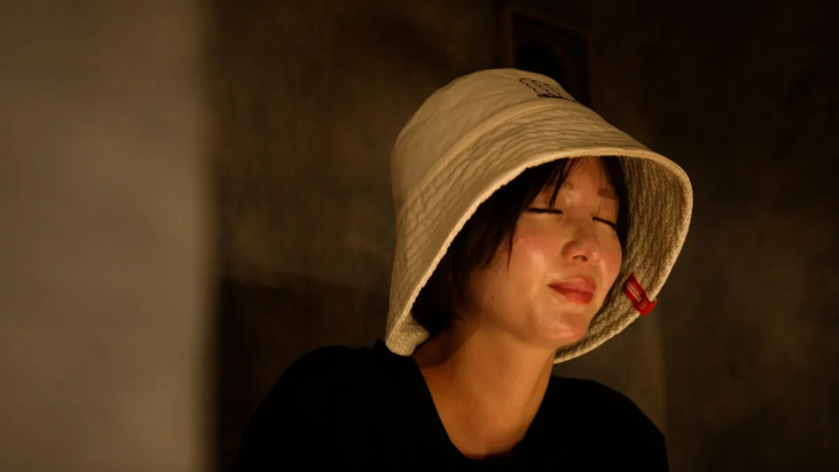 岡崎紗絵、異色の“モキュメンタリー旅番組”決定　サウナシーンもテレビ初披露