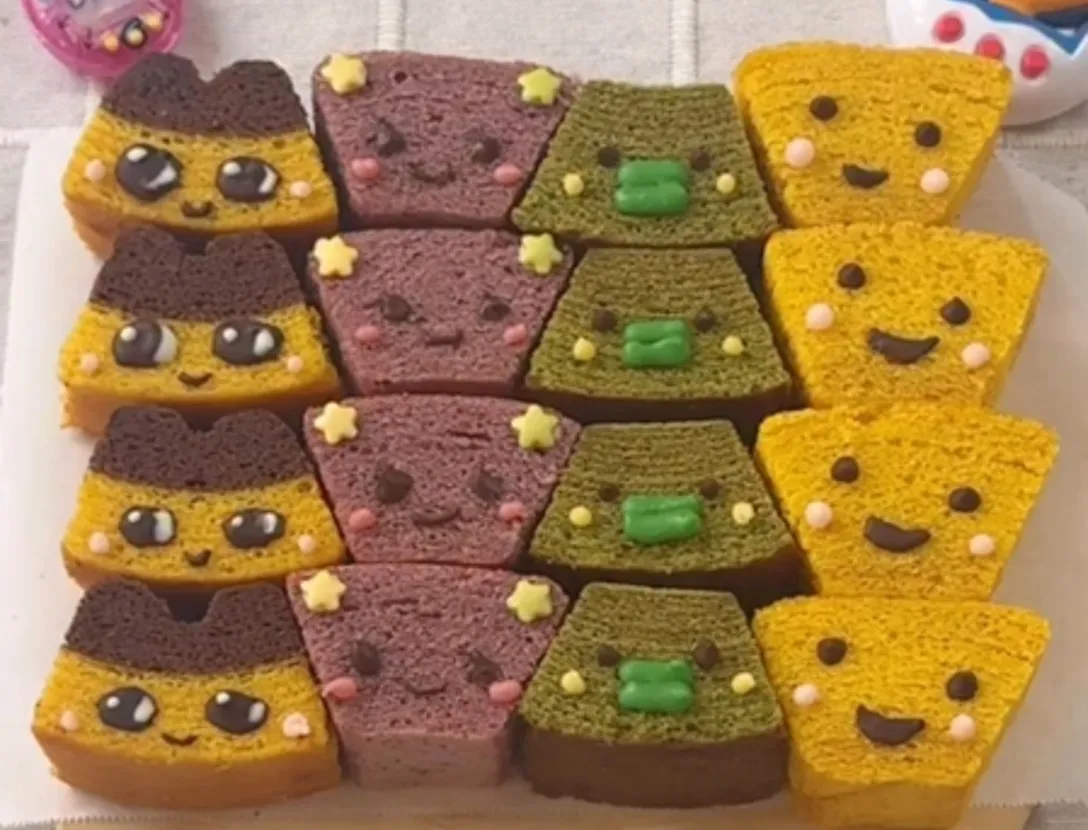 バレンタイン・友チョコにおすすめ　たまごっちを再現した“たまごっちバウム”が話題「可愛すぎる」【作り方動画あり】