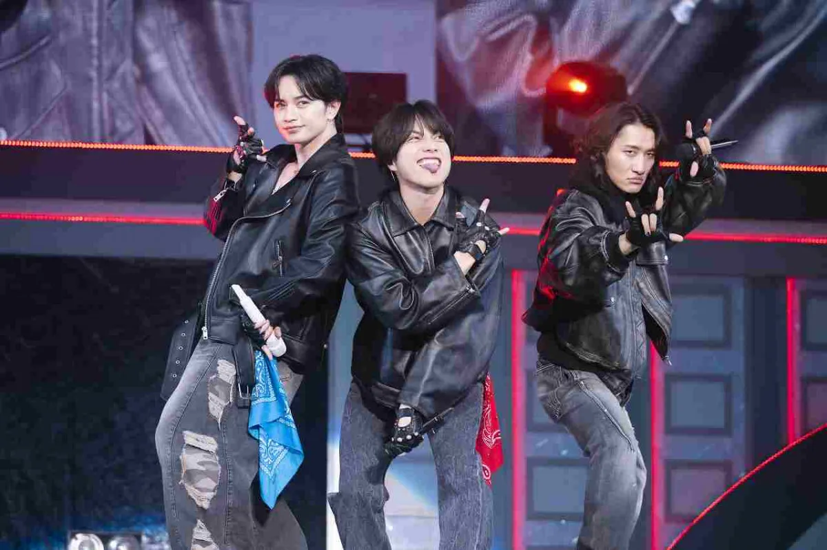 中島健人、有明アリーナライブで6万人熱狂　“親友”重岡大毅＆岩本照がサプライズ登場「けんしげひー最高です」