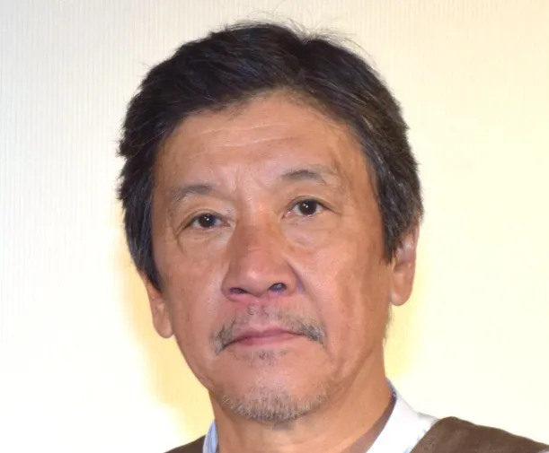 奥田瑛二、安保闘争で経験した壮絶エピソード「スナックで囲まれ…」　家族には“大ボラ”を吹いて上京