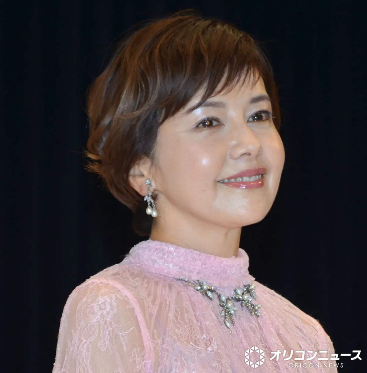 沢口靖子、“息子”長尾謙杜にデレデレ「こんなにカワイイ息子ができました」　似てると言われてご満悦