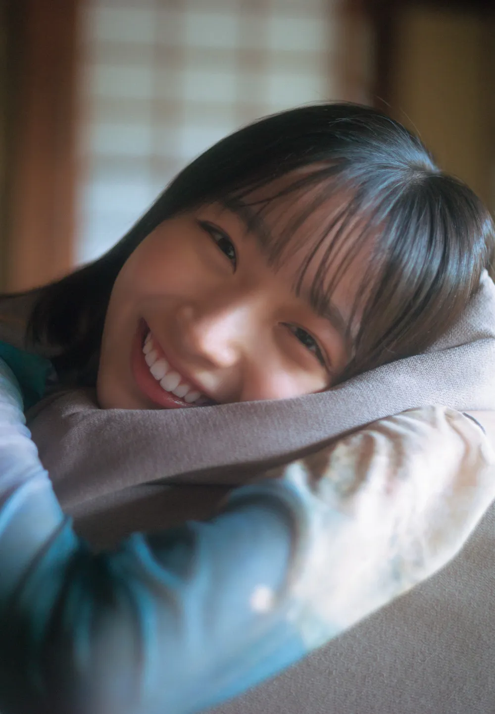 日向坂46大野愛実、センター大抜てきの18歳が『マガジン』表紙に　寒さ吹き飛ぶドキドキグラビア