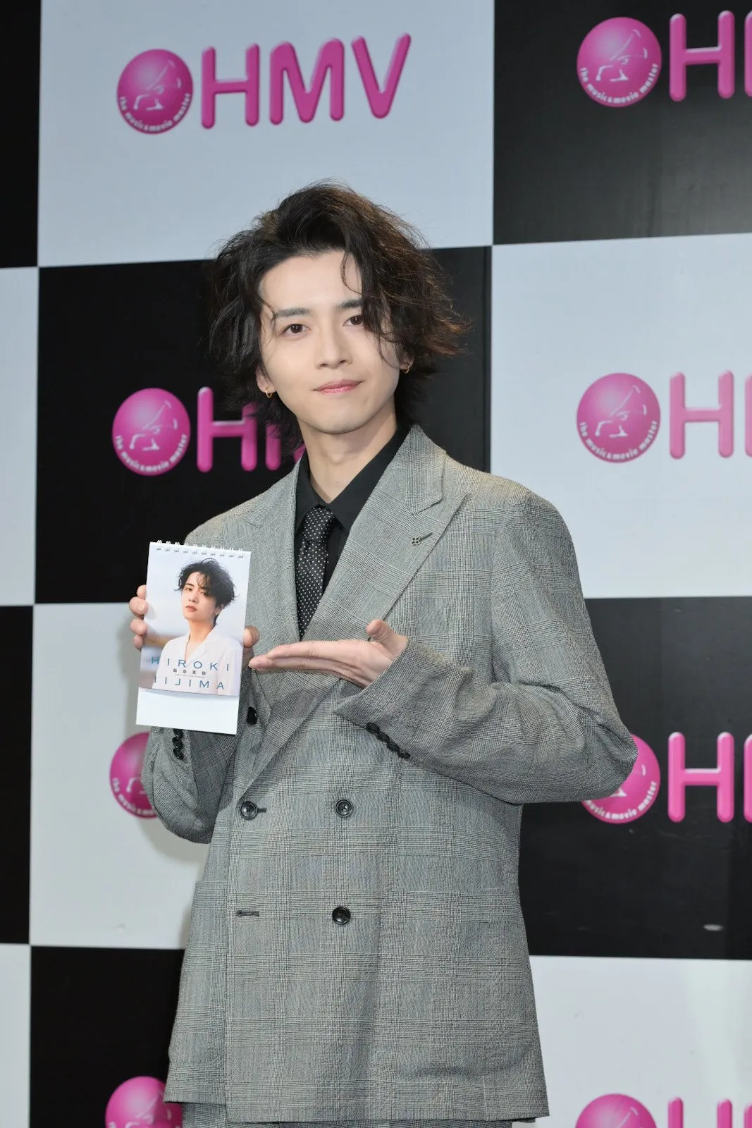 飯島寛騎、20代最後のカレンダーに「それを残したいなという思い」　30歳で挑戦したいことは「ゴルフ」