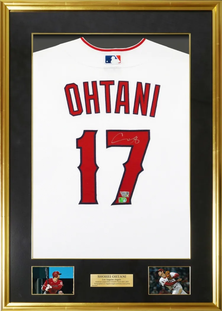 大谷翔平らの貴重コレクション、大阪で展示販売　直筆サイン入りユニ特製フレームの価格発表　M・ジョーダン、C・ロナウド…アイテムずらり【一覧】