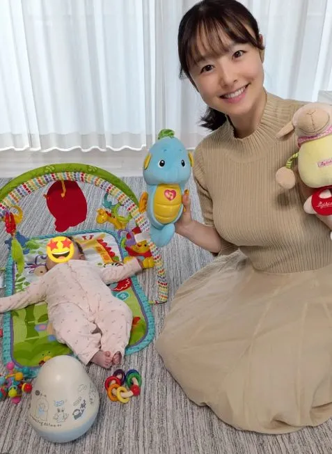 米澤かおりアナ、育児は“里帰り無し 夫育休無し”「誰に強いられた訳でもないこと。なのに褒められたい」