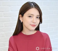 川島海荷、着物姿で妹の結婚式に参列「祖母の帯を締めたので、一緒にお祝いできたような気がします」　祝福相次ぐ「おめでとう」「素敵な色留袖ですね」「おしゃれな帯！」