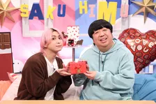 佐久間大介、“衝撃作”幻のアマゾンカカオをトッピングしたベトナム麺料理「フォー」に興味津々　青のり板チョコも登場