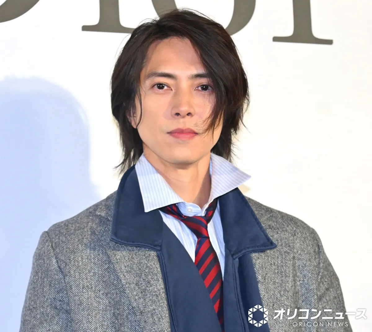 山下智久、クラシカル＆カジュアルで魅了「チャレンジングなファッション」