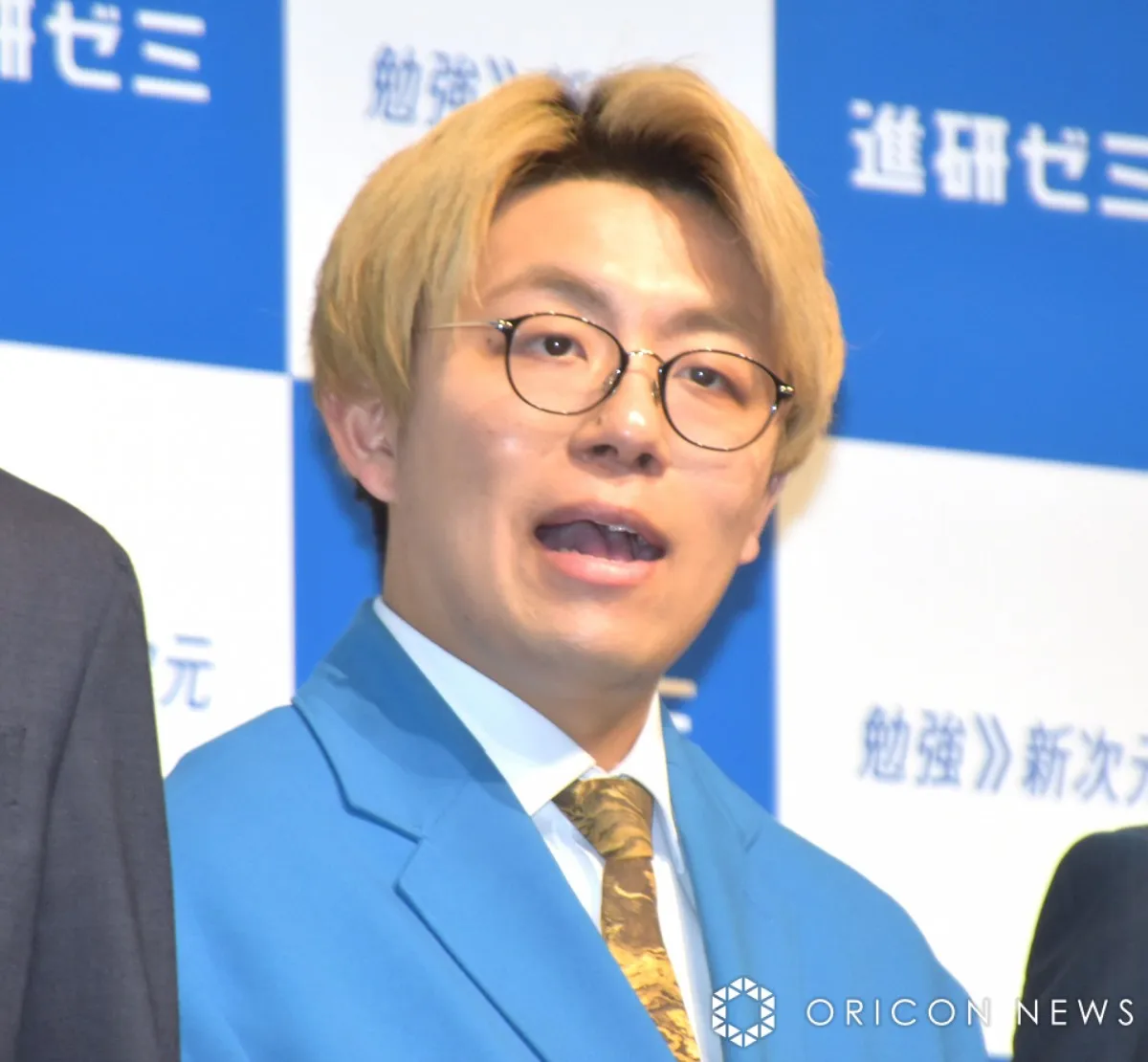 一橋大法卒＆NSC首席卒の若手芸人は7代続く医者一家の一人息子　父は脳外科医、先祖は“歯医者の元祖”