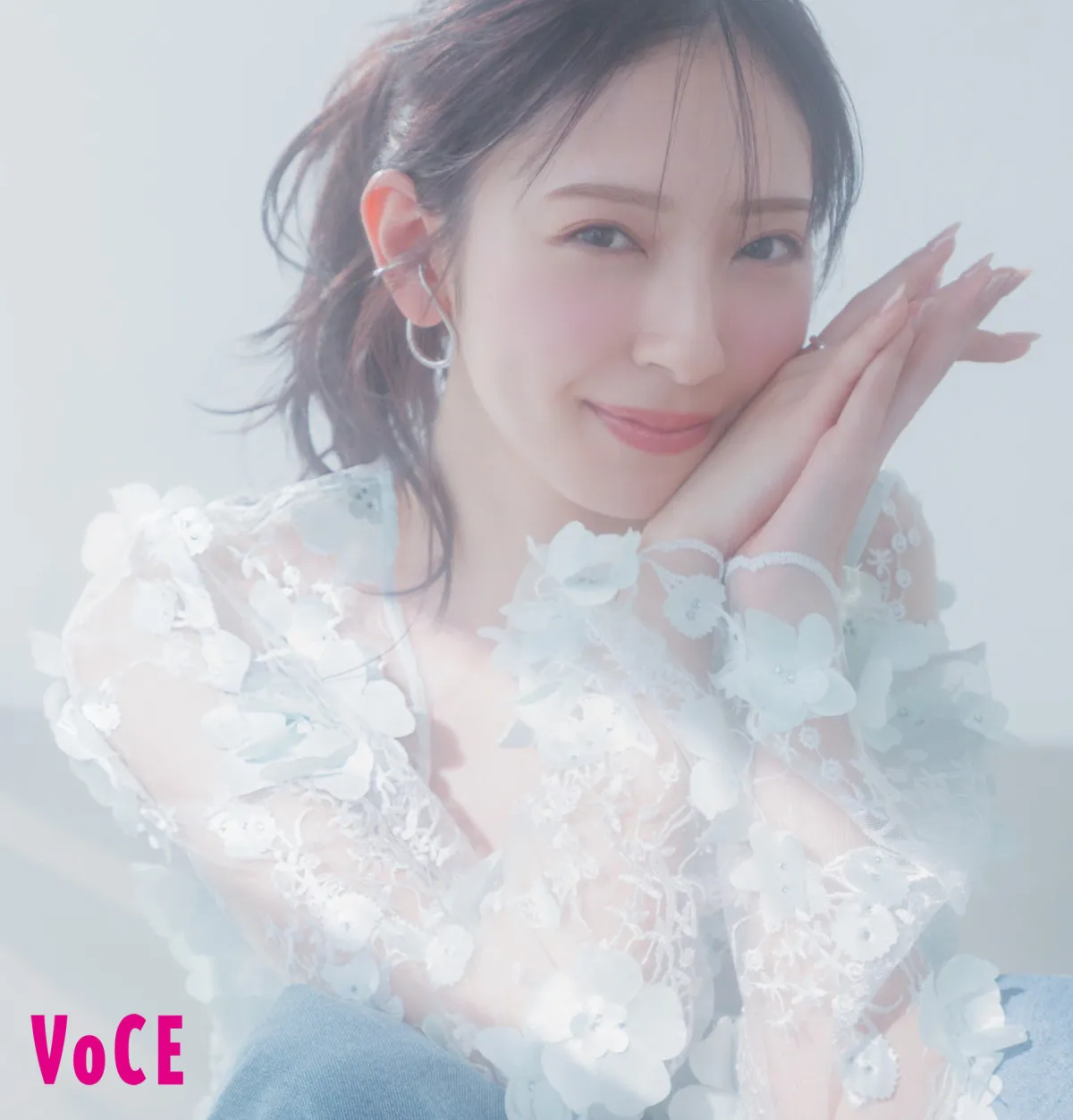 透き通るような毛穴レスの美肌を持つ日向坂46・金村美玖、ビューティ誌「VOCE」レギュラーモデルに就任「できる限りのメンテナンスをして撮影に臨みました」