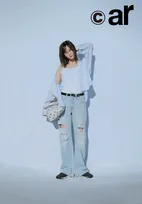 本田翼、デニムをヘルシーかつ色っぽく着こなす