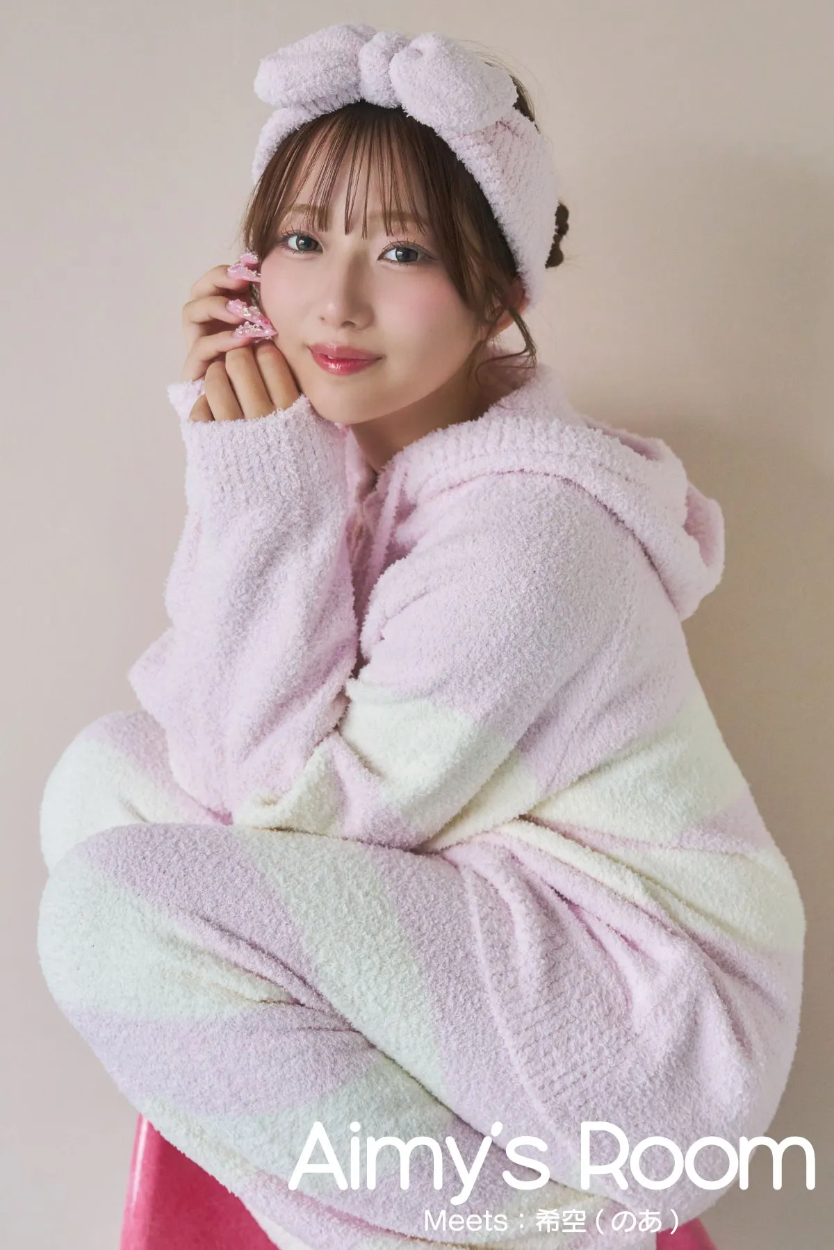 辻ちゃん長女・希空、ルームウェア姿でにっこり