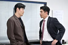 『リブート』伊藤英明、不気味な監察官役　鈴木亮平の役作りに刺激「見習いたい」