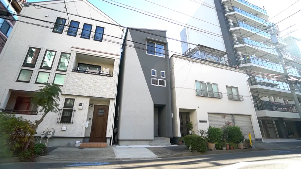 江東区に建つ6.4坪の家　奥行きで豊かさを感じる家　遼河はるひ「小技がきいてる！」『となりのスゴイ家』15日放送