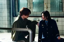 篠原涼子、ジェシーと脱獄劇へ　『パンチドランク・ウーマン』第5話冒頭映像公開