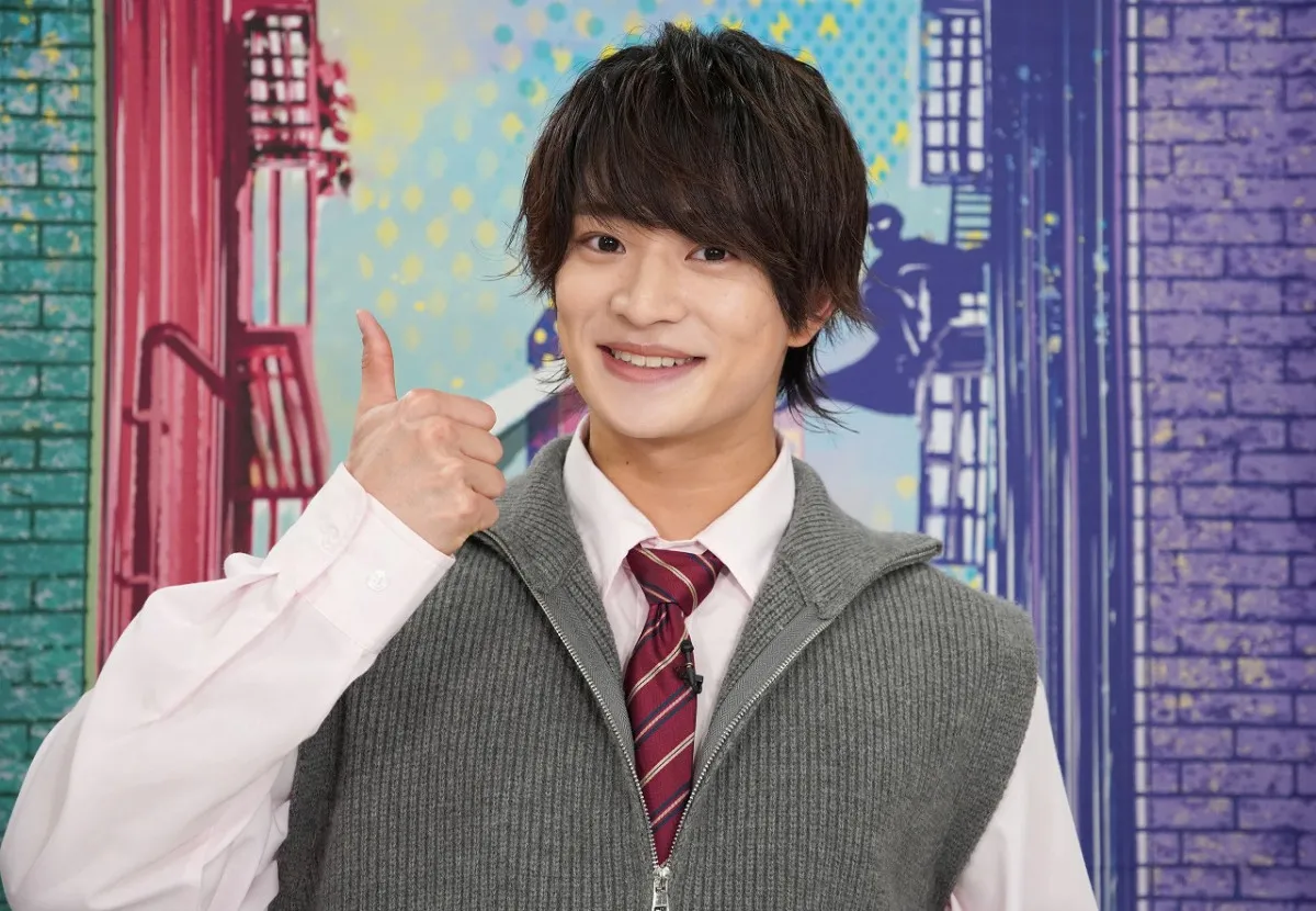 ACEes浮所飛貴、アイドルは「僕の根幹」　大のテレビ好き＆ロケのモットーは「誰よりも楽しむ」【オリコンライターズ】