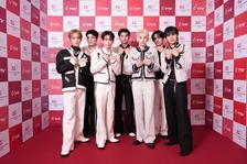 &TEAM、“台湾版紅白”初参加で大トリ　台湾出身・NICHOLASは人気ロックバンドとコラボも