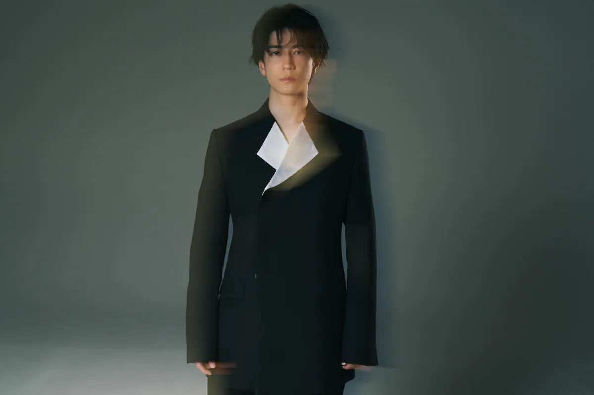 中島裕翔、大回顧展『生誕100年 森英恵 ヴァイタル・タイプ』音声ガイドを担当「しっかり魅力を伝えられたら」