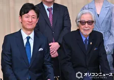 94歳・山田洋次監督、48年ぶりブルーリボン賞監督賞　ステージ上で『国宝』李相日監督を大絶賛「とっても尊敬しています」