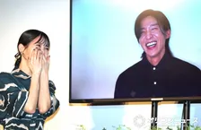 目黒蓮＆浜辺美波、お互いは「すてきな先輩・後輩」