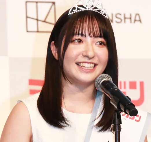 Iカップの麻倉瑞季、“痩せてた高校時代”公開「この時はFカップだったけど」　SNS反響「Fカップ時代神すぎる」「マジでバグレベル」