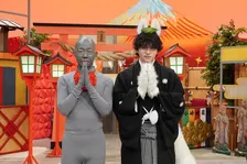 菊池風磨、“キスまで持っていく手つなぎデート術”を本気指南　『小峠地蔵とお狐風磨』4週連続放送へ