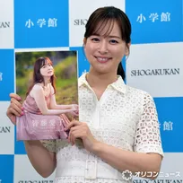 皆藤愛子、16年ぶり写真集のオファーに驚き「『見ていただけるのかな』と思って、結構悩んだんですけど…」