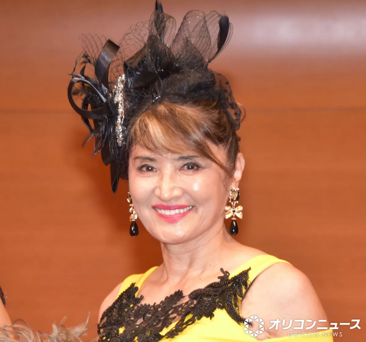 70歳・志穂美悦子、“ムキムキ”に鍛え上げられた肉体美披露に反響「凄すぎる」「ただただカッコイイ」　夫は長渕剛