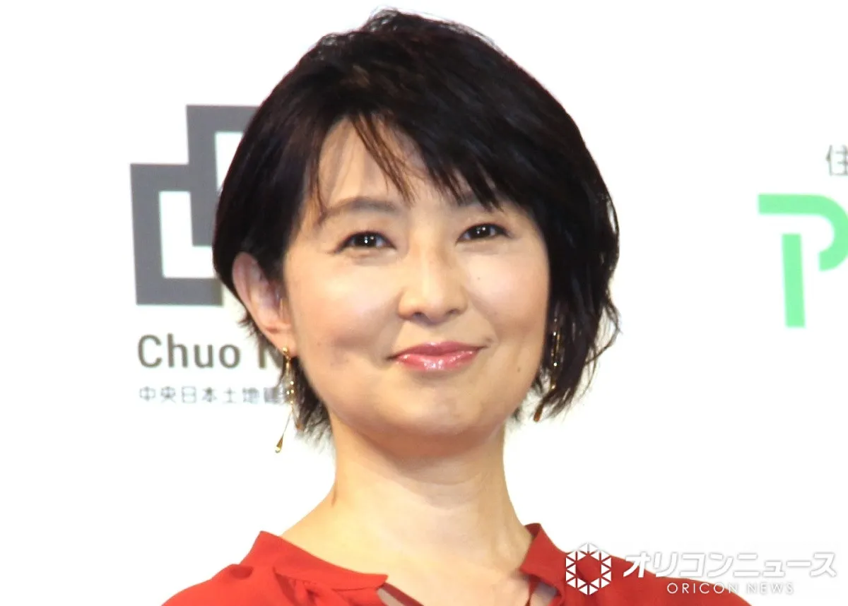 小島奈津子、20歳迎えた娘との“乾杯”母子2ショットを添え報告「念願叶いました！」
