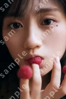 乃木坂46川崎桜1st写真集、書店別特典を一挙解禁　全18種ポストカード&全3種ポスター