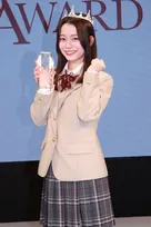 「日本一制服が似合う女子」グランプリは埼玉県出身の高校2年生・紗和さん「体を張っていろいろなことに挑戦していきたいので、私に任せてください！」