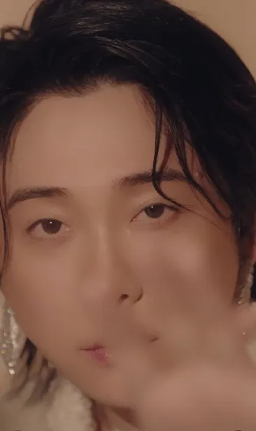 Mrs. GREEN APPLE・大森元貴、“ティザームービー”公開　“現代の寓話の主人公”として再解釈した世界観