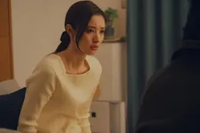 宮本茉由“菜穂”、片山萌美“綾香”の衝撃事実をついに知る『この愛は間違いですか～不倫の贖罪』第8話【あらすじ】