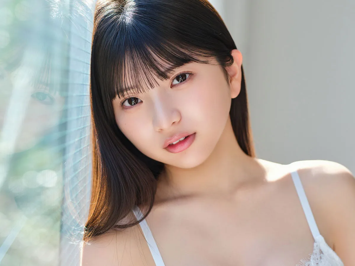 身長148cmのポジティブアイドル・姫野ひなの、「バレンタイン」をテーマにラブリーなグラビア「ひなのを本命チョコだと思って、しっかり受け取ってください」