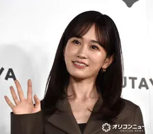 前田敦子、“最後”の写真集は「楽しかった」　担当編集に“脱ぎっぷり”ほめられ「（自分のなかに）根付いているもの」