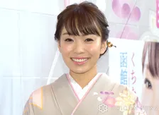 杜このみ、夫・高安関の誕生日に夫婦2ショット公開「すてきなご夫婦」「お揃いの色のお着物もすてき」