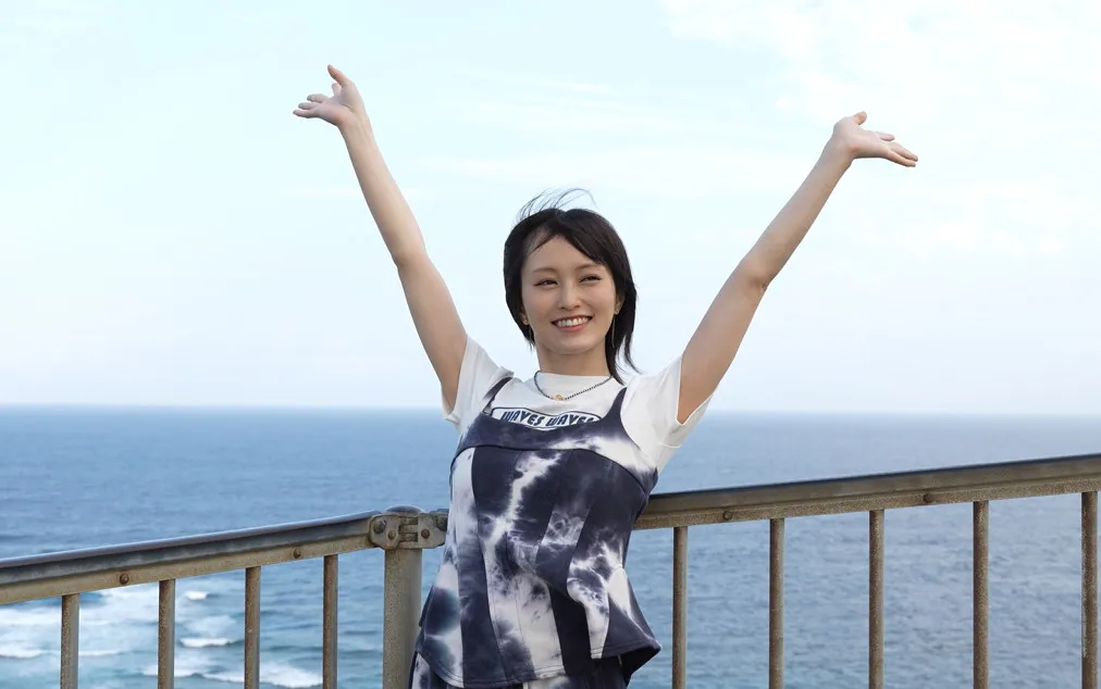 山本彩、沖縄・うるま市での感動体験で“うるラバ”に　会員証番号「714」のサプライズに喜び