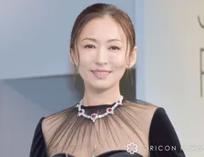 松雪泰子、25歳の息子が“俳優”の道へ「お互いにダメ出しする感じで」