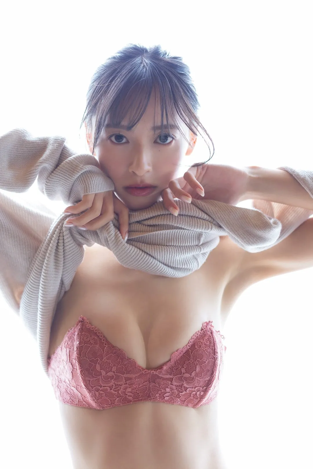 劇団4ドル50セント所属・大槻理子、2年ぶりグラビア　スレンダーな美ボディ