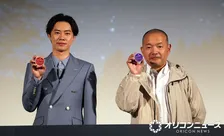 戸塚純貴、撮影合間に紙巻きたばこ　ステージ上でもたばこたしなむ　JT新商品を体験