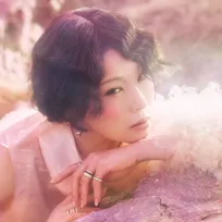 椎名林檎、ハイジュエリーブランド「ブシュロン」とコラボ発表　新曲「至宝」MVでダイヤモンドの気高さを表現