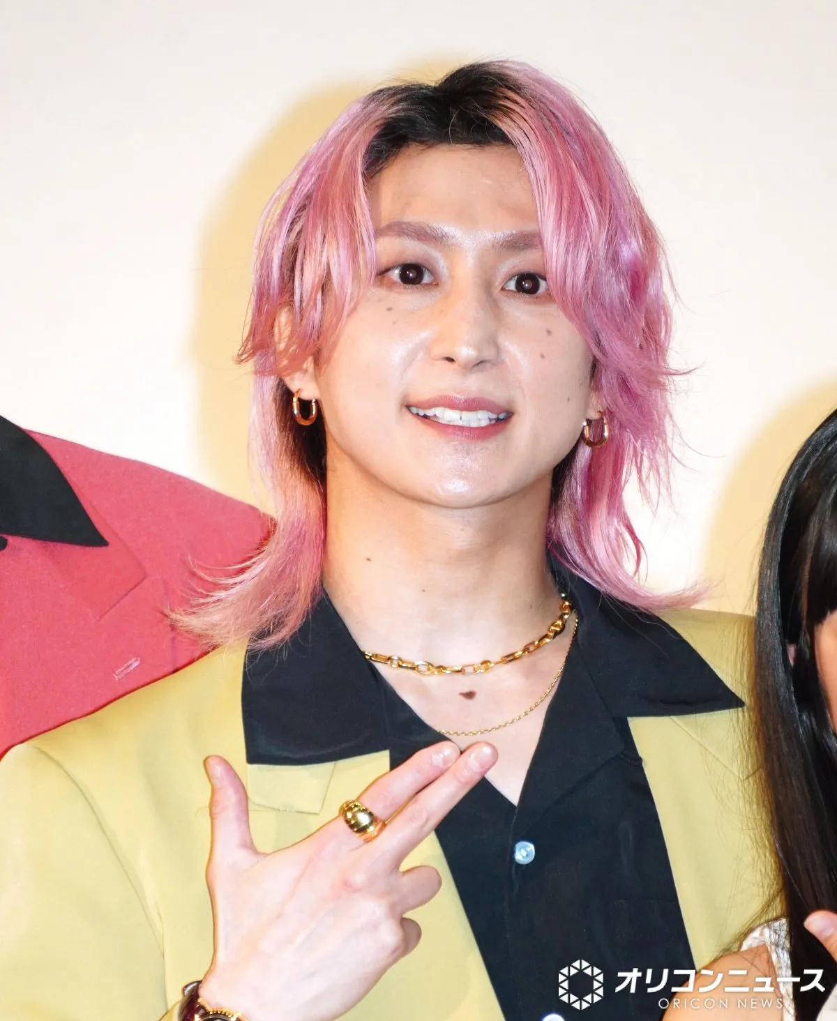 佐久間大介＆中本悠太、Snow Man「オドロウゼ！」ダンス披露　椎名桔平らも楽曲激推し