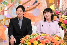 『新婚さん』5児の妻＆14歳下夫、中2長男きっかけに仲良く→交際中に妊娠　サプライズに妻号泣