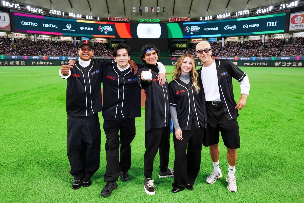 新田真剣佑ら“麦わらの一味”がWBC始球式に登場　イニャキ・ゴドイ豪快投球に「まさにルフィ」