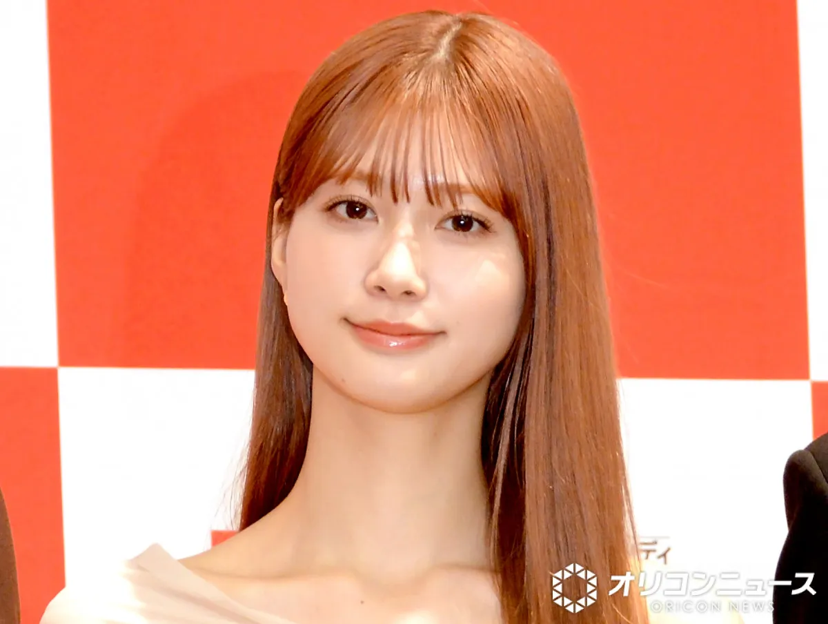 “めるる”生見愛瑠、24歳になり「一段と大人っぽい」姿に反響　「ほんとに美しすぎる」「どんどん素敵に」