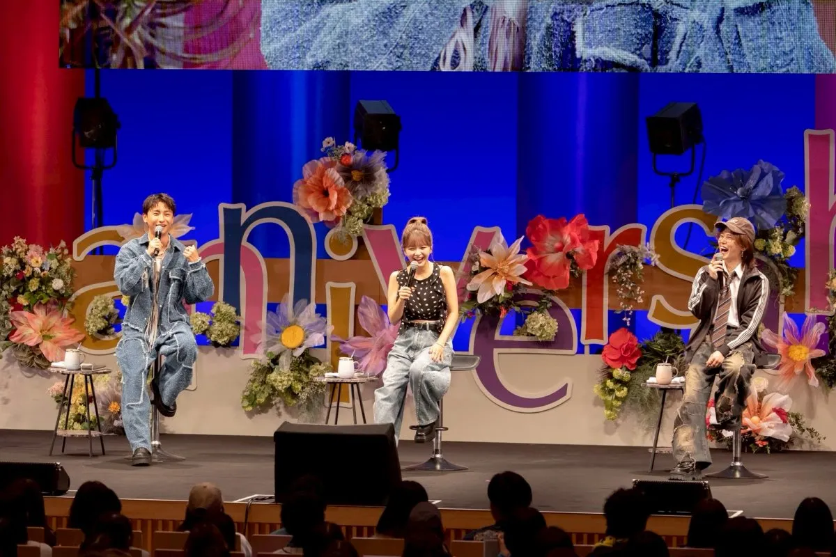 AAA宇野実彩子・與真司郎・末吉秀太、20周年記念ファンミ開催　3人でハグし「AAAを続けていけたら」と噛み締める　追加公演も決定