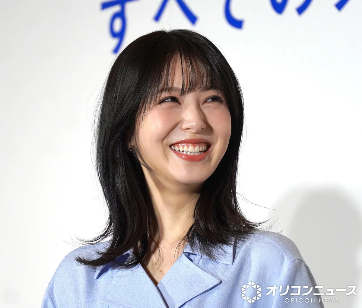 浜辺美波、ミセスと会見共演で「たくさん笑わせていただいて」　大森元貴がフォロー「近いからね、圧が！」