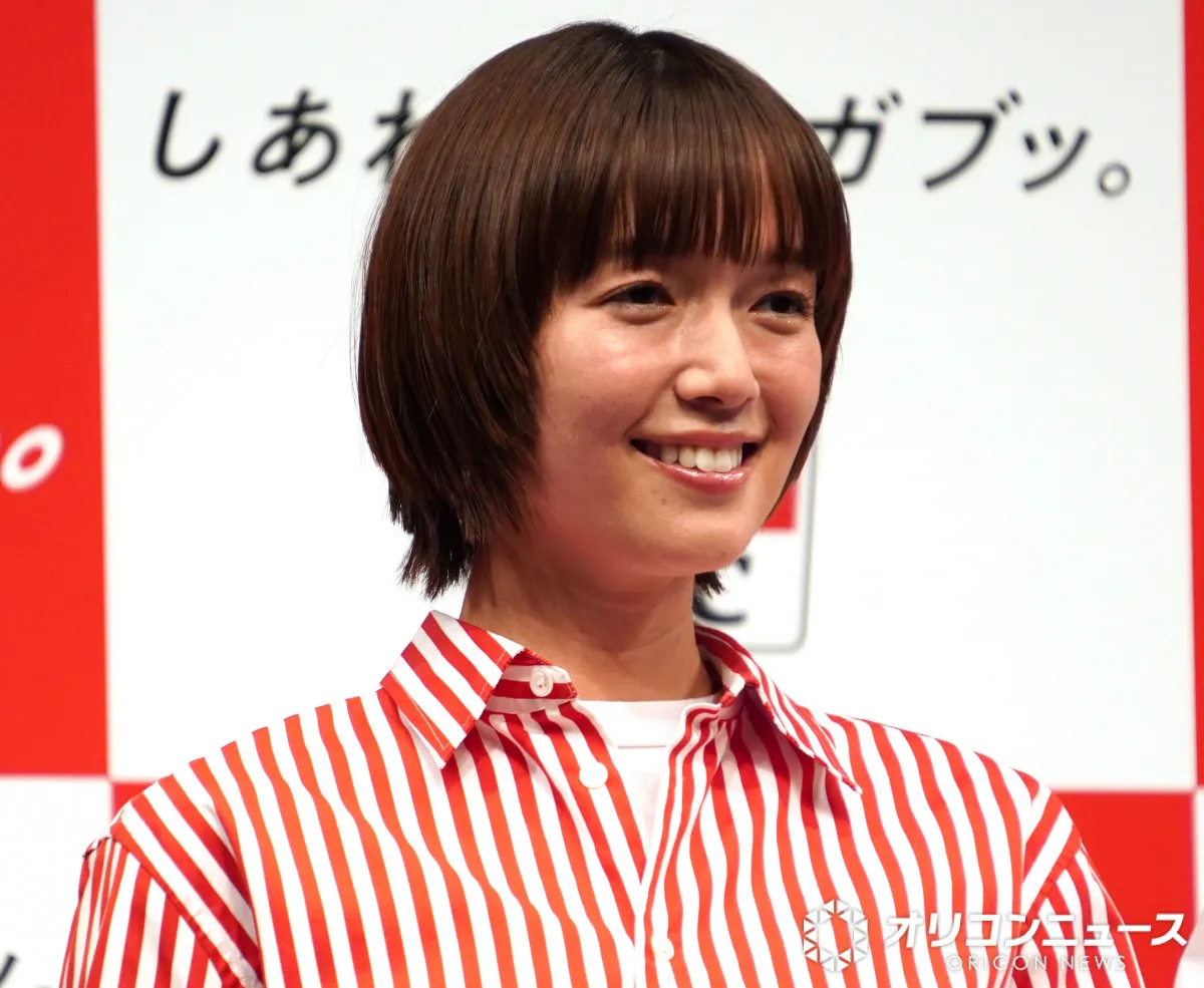 佐藤栞里、最近ハマっていることを明かす「熱中しているとお腹が空く」